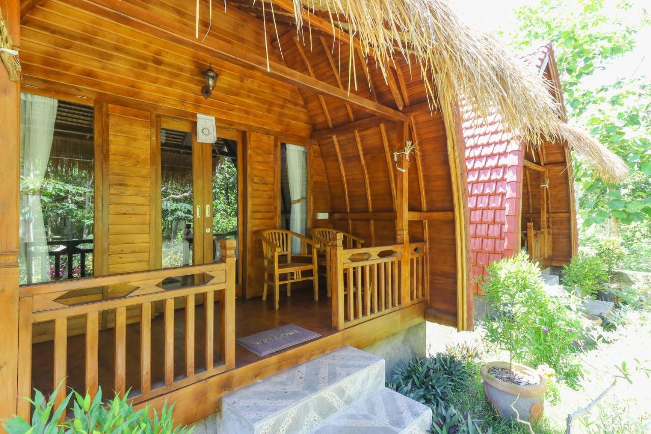 Bougainvillea Bungalow Batumadeg Kültér fotó