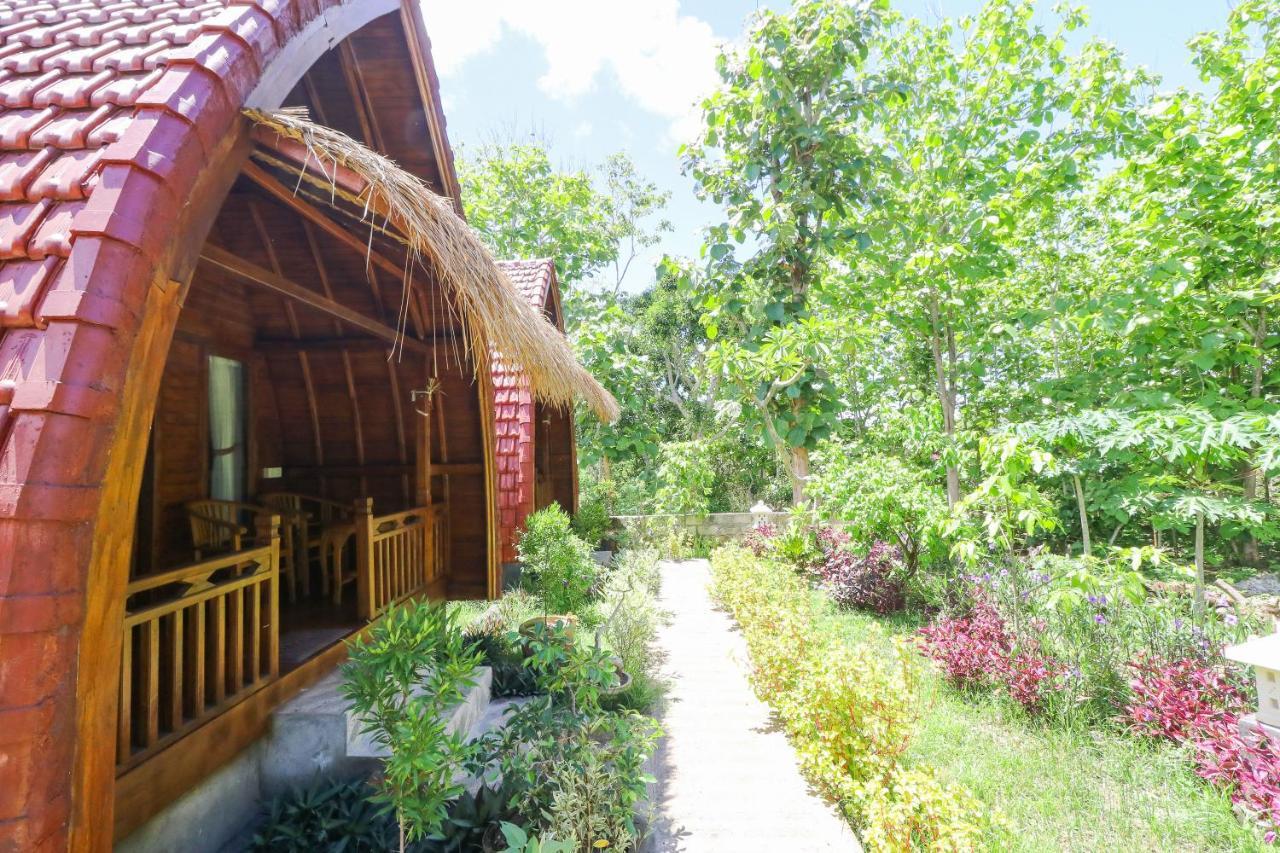 Bougainvillea Bungalow Batumadeg Kültér fotó