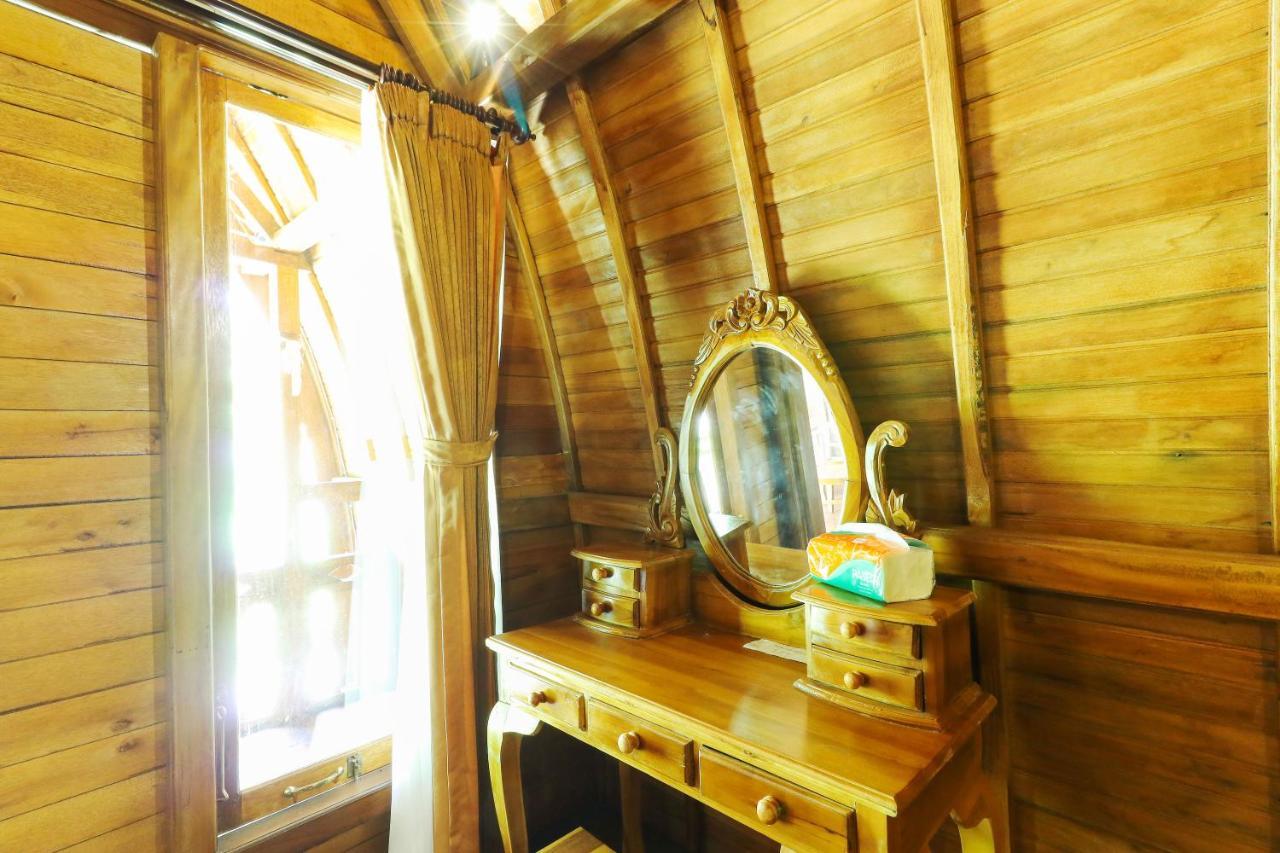 Bougainvillea Bungalow Batumadeg Kültér fotó