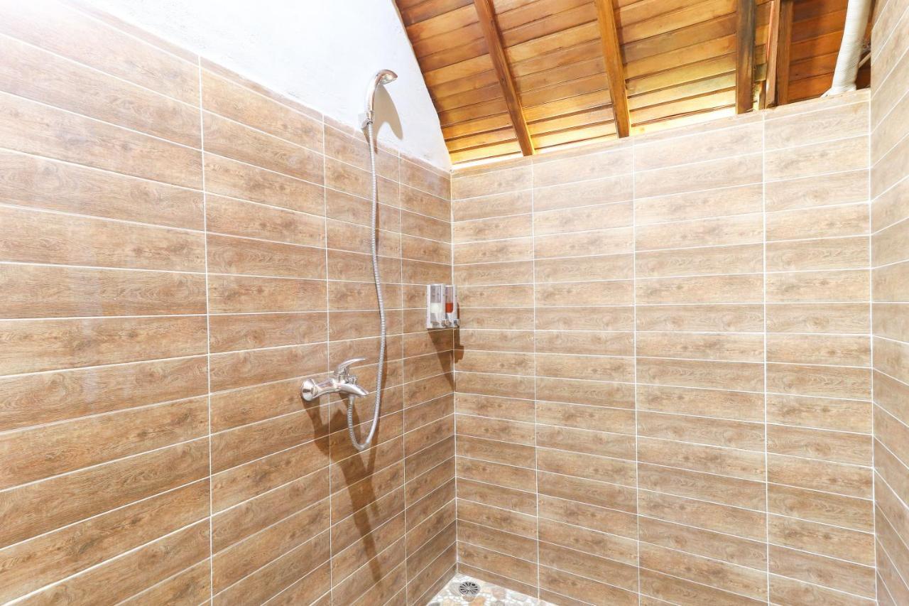 Bougainvillea Bungalow Batumadeg Kültér fotó